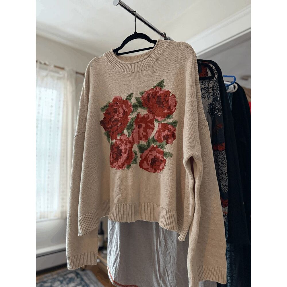 BP Heathered Retro Floral Cropped Sweater